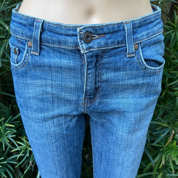 LEVI’S THE ORIGINAL JEAN WOMENS 6 MEDIUM - Picture 3 of 12